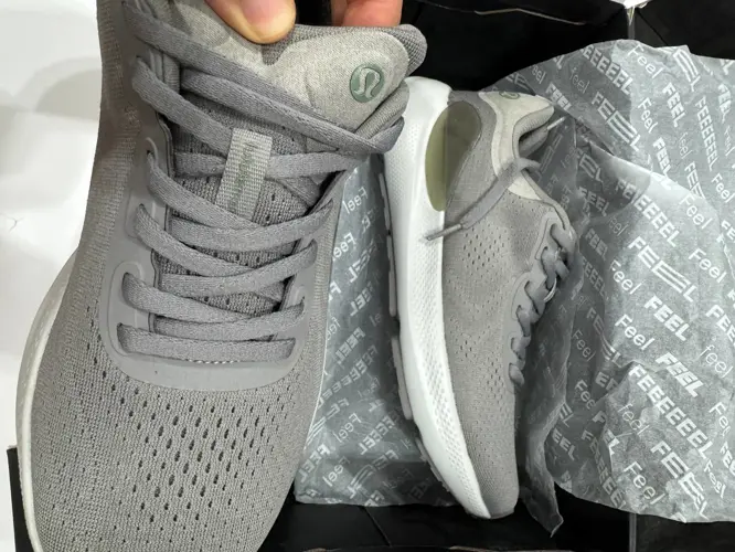 کفش کتونی رانینگ Lululemon