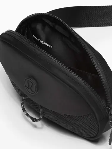 بلت بگ کرو Lululemon