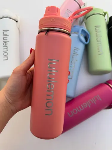بطری Lululemon