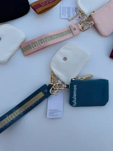 جاکارتی دوتکه Lululemon