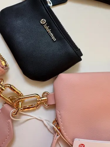 جاکارتی دوتکه چرم Lululemon