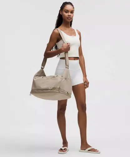 دافل بگ Lululemon