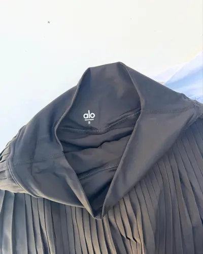 دامن تنیسی چین‌دار ALO