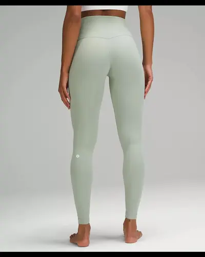 لگ اسلیم افکت Lululemon