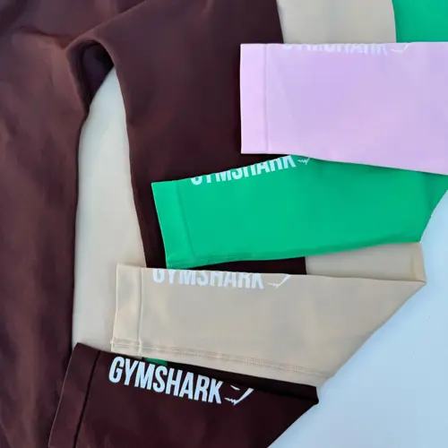 لگ سیملس Gymshark