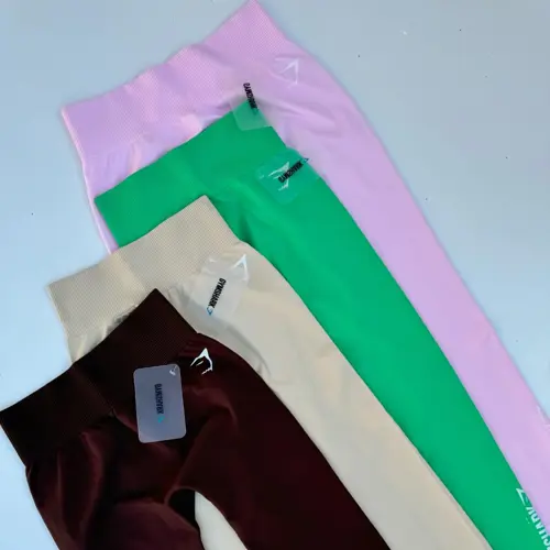 لگ سیملس Gymshark