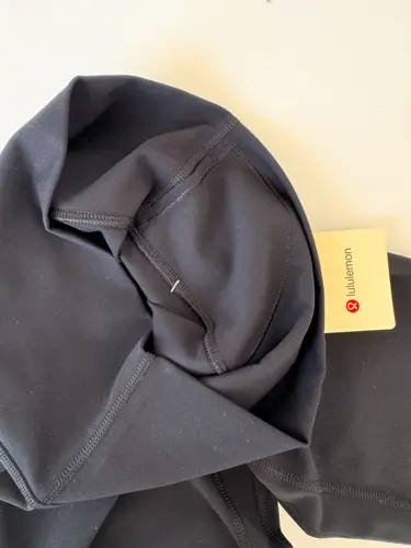 لگ پریمیوم Lululemon