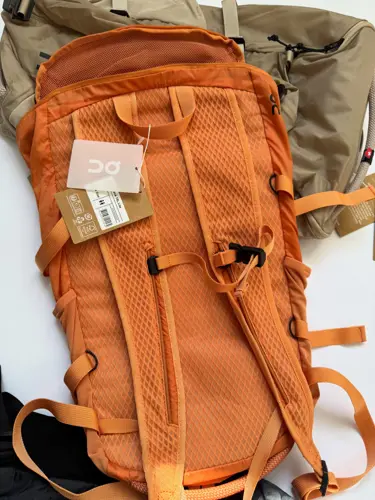 کوله پشتی On Running