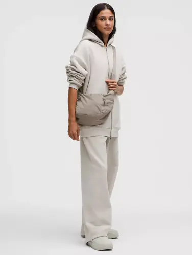 کیف اسلوچی اسلینگ Lululemon