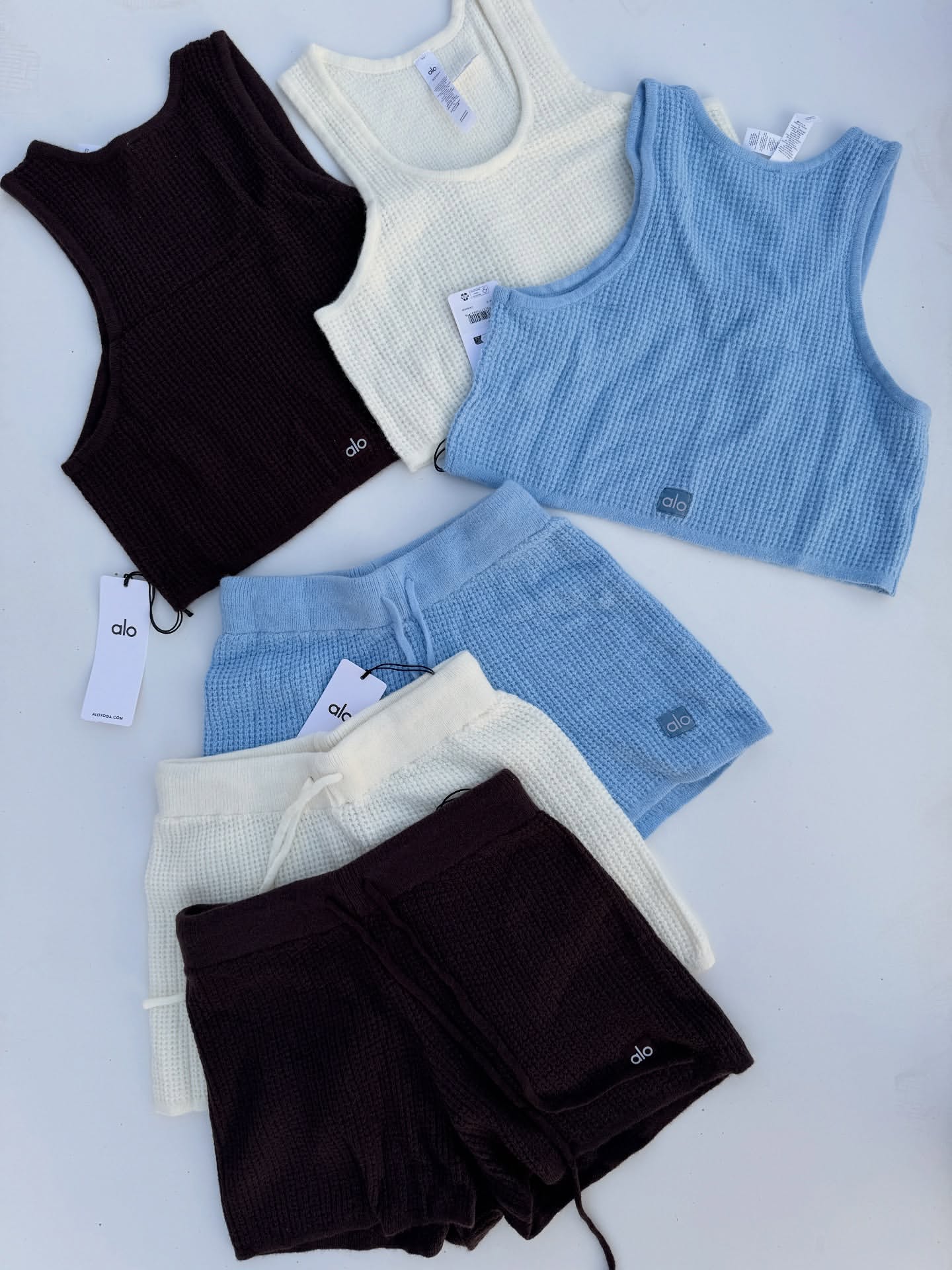 ست کراپ شورتک بافت کشمیر ALO