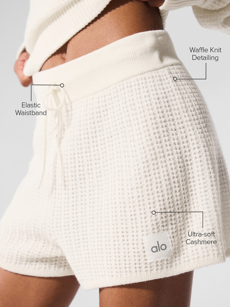 ست کراپ شورتک بافت کشمیر ALO