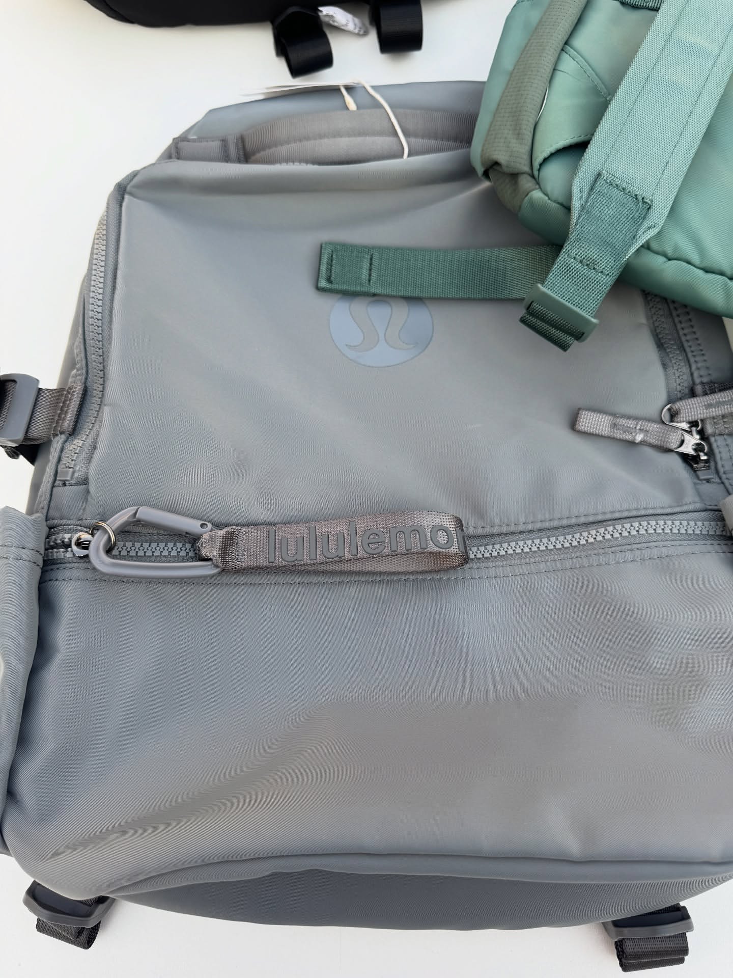 کوله پشتی Lululemon