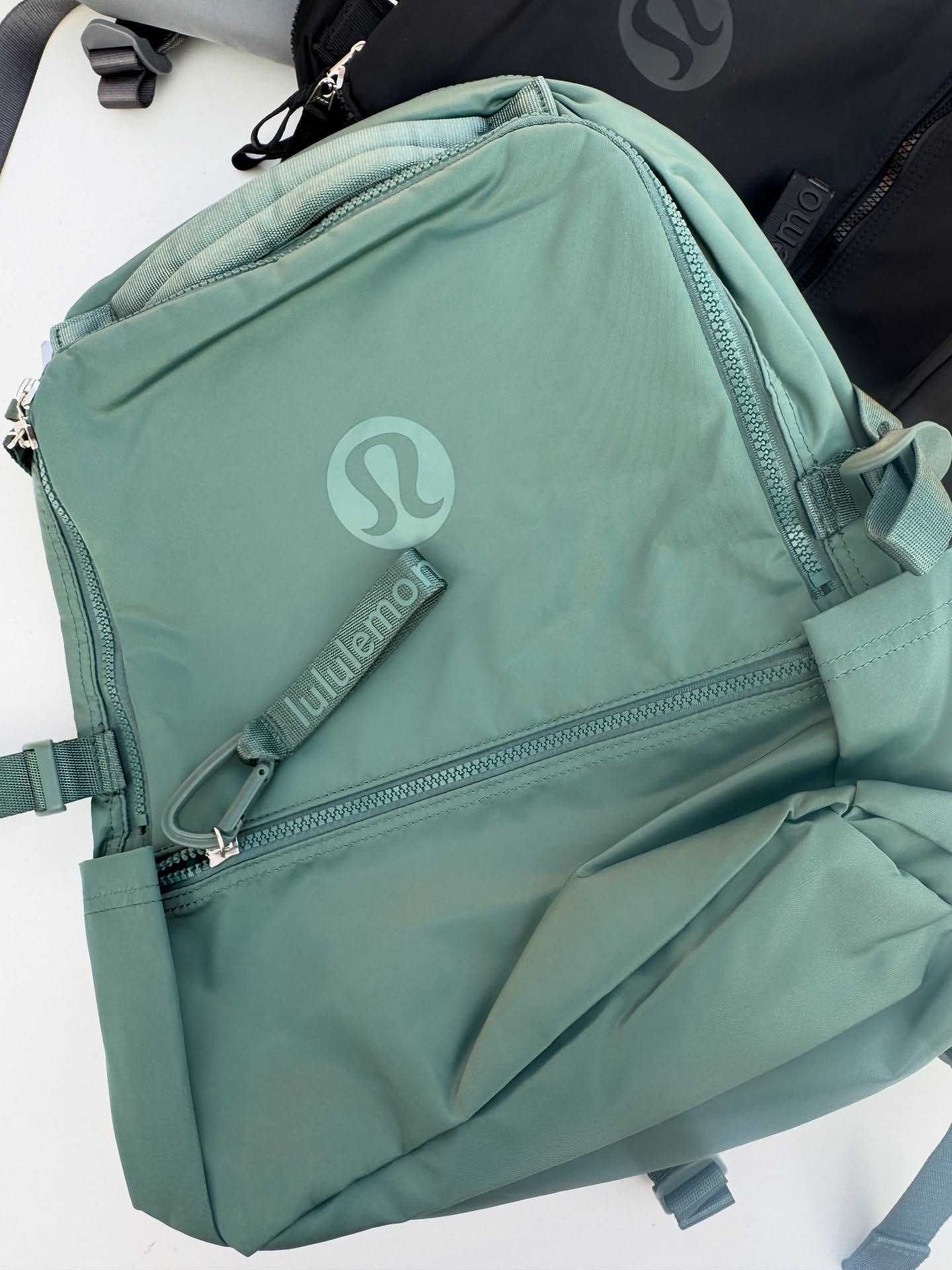 کوله پشتی Lululemon
