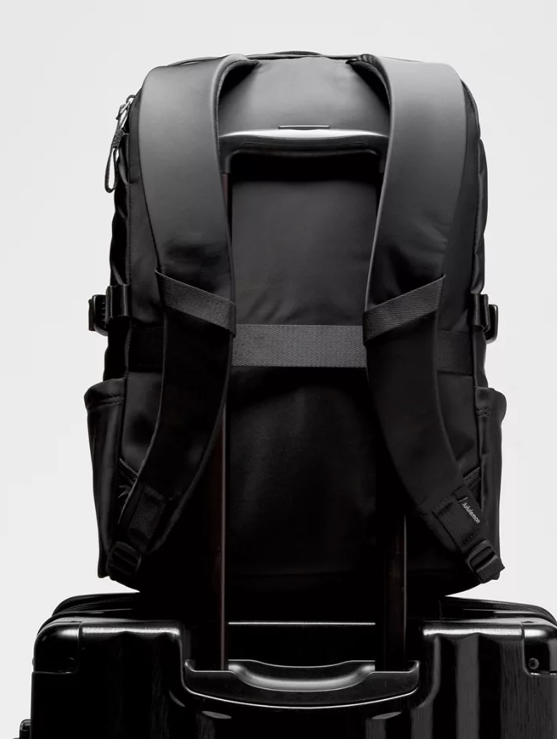 کوله پشتی Lululemon