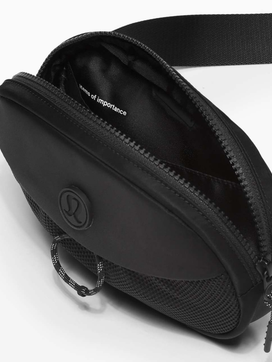 بلت بگ کرو Lululemon