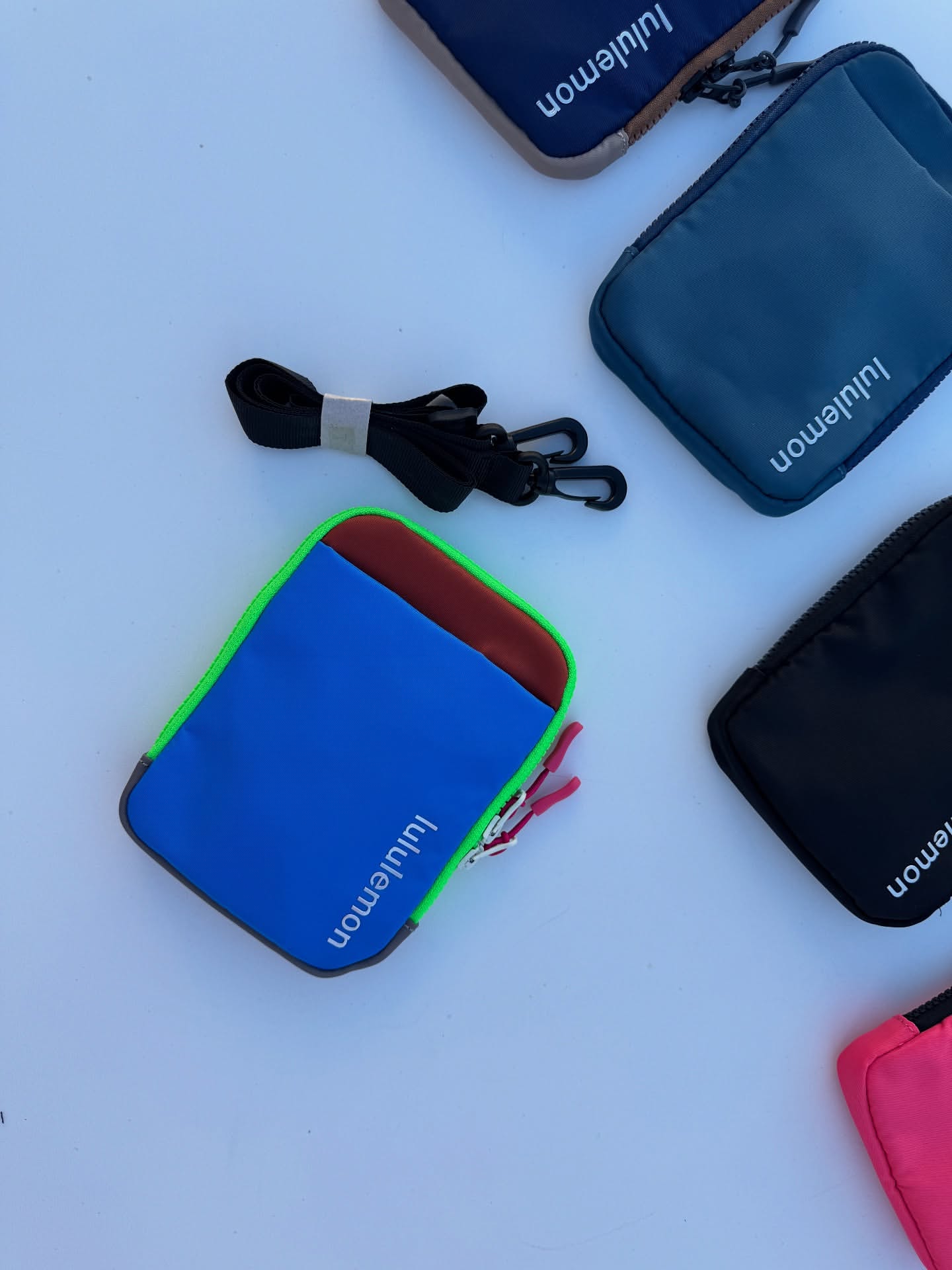 کراس بادی ایزی اکسس Lululemon