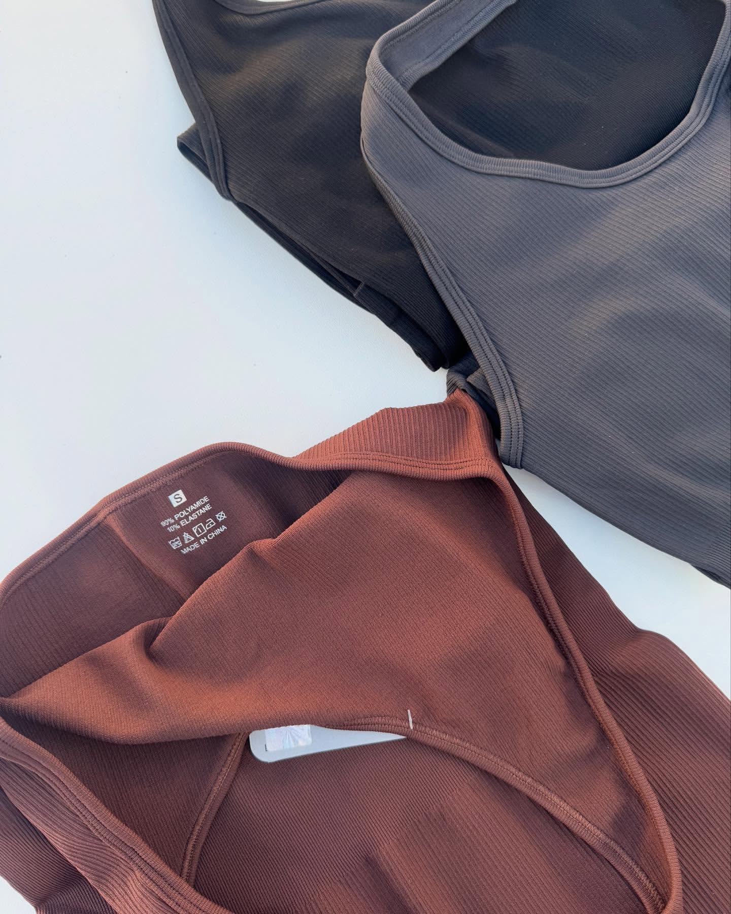 اورال سیملس گردنی Gymshark