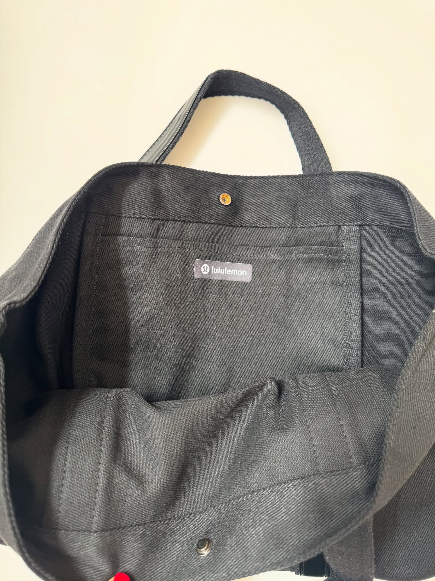توت بگ Lululemon