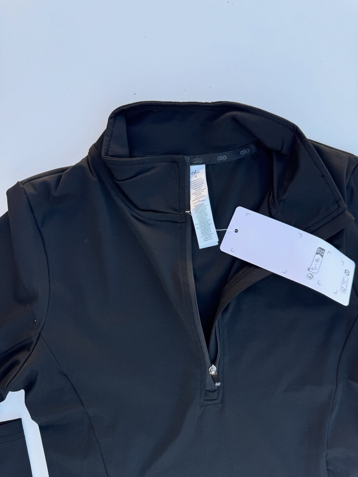 تیشرت آستین بلند نیم زیپ ALO