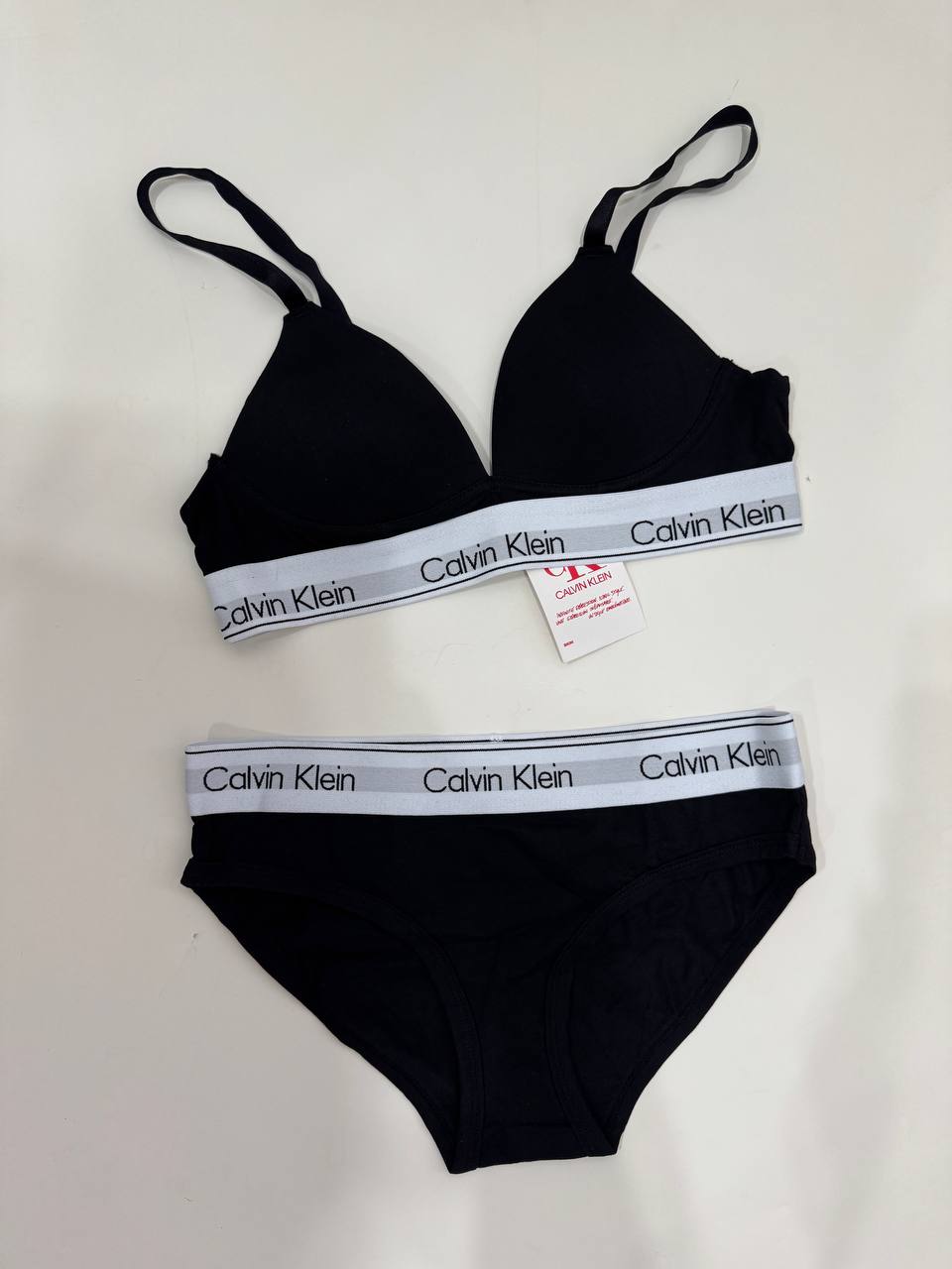ست شورت سوتین CalvinKlein