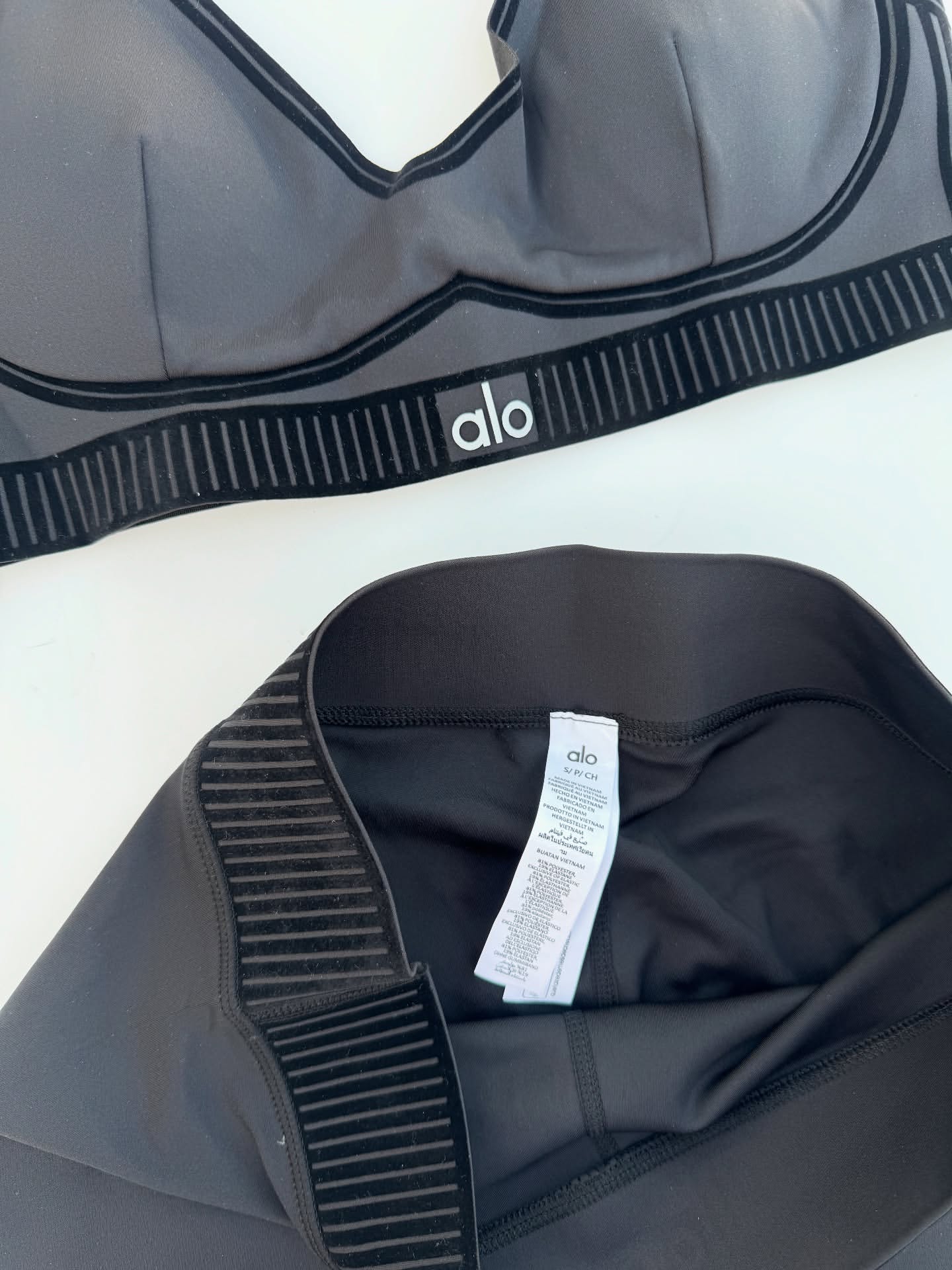 ست نیمتنه لگ فیتنس ALO