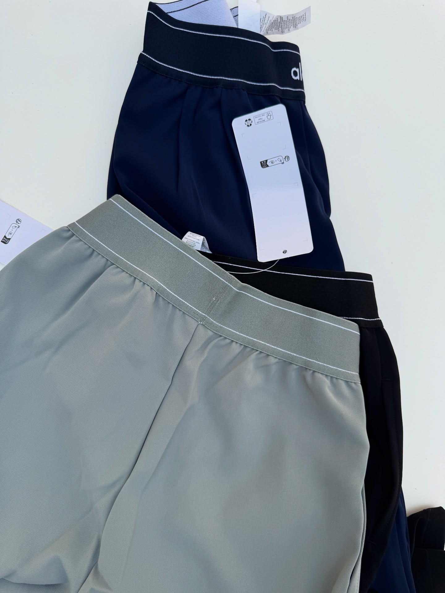 شلوار سوییت‌ آپ ALO