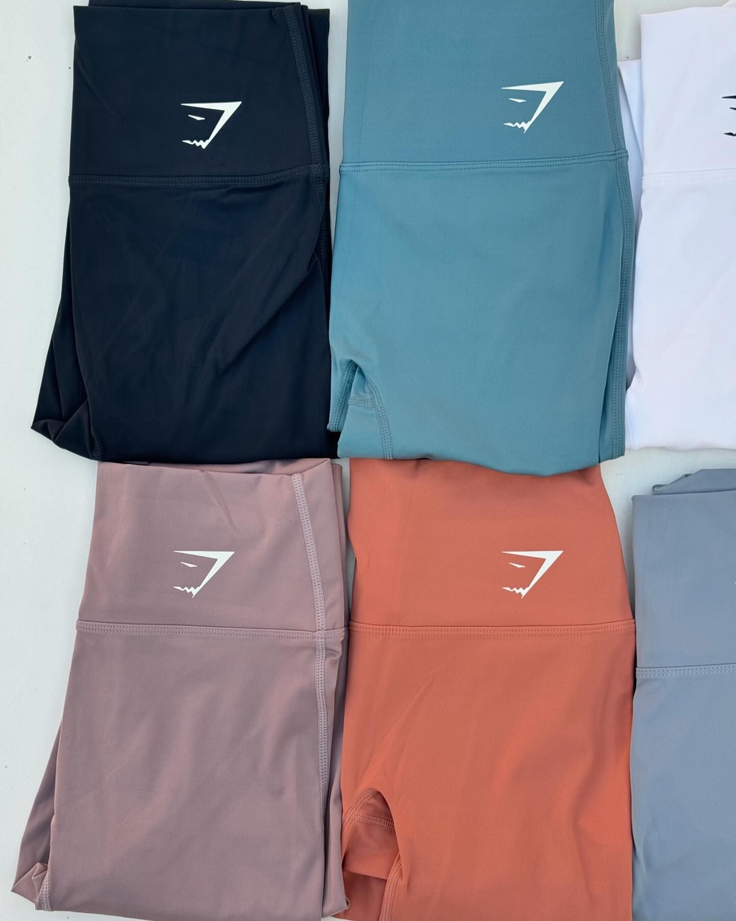 لگ اسلیم افکت Gymshark
