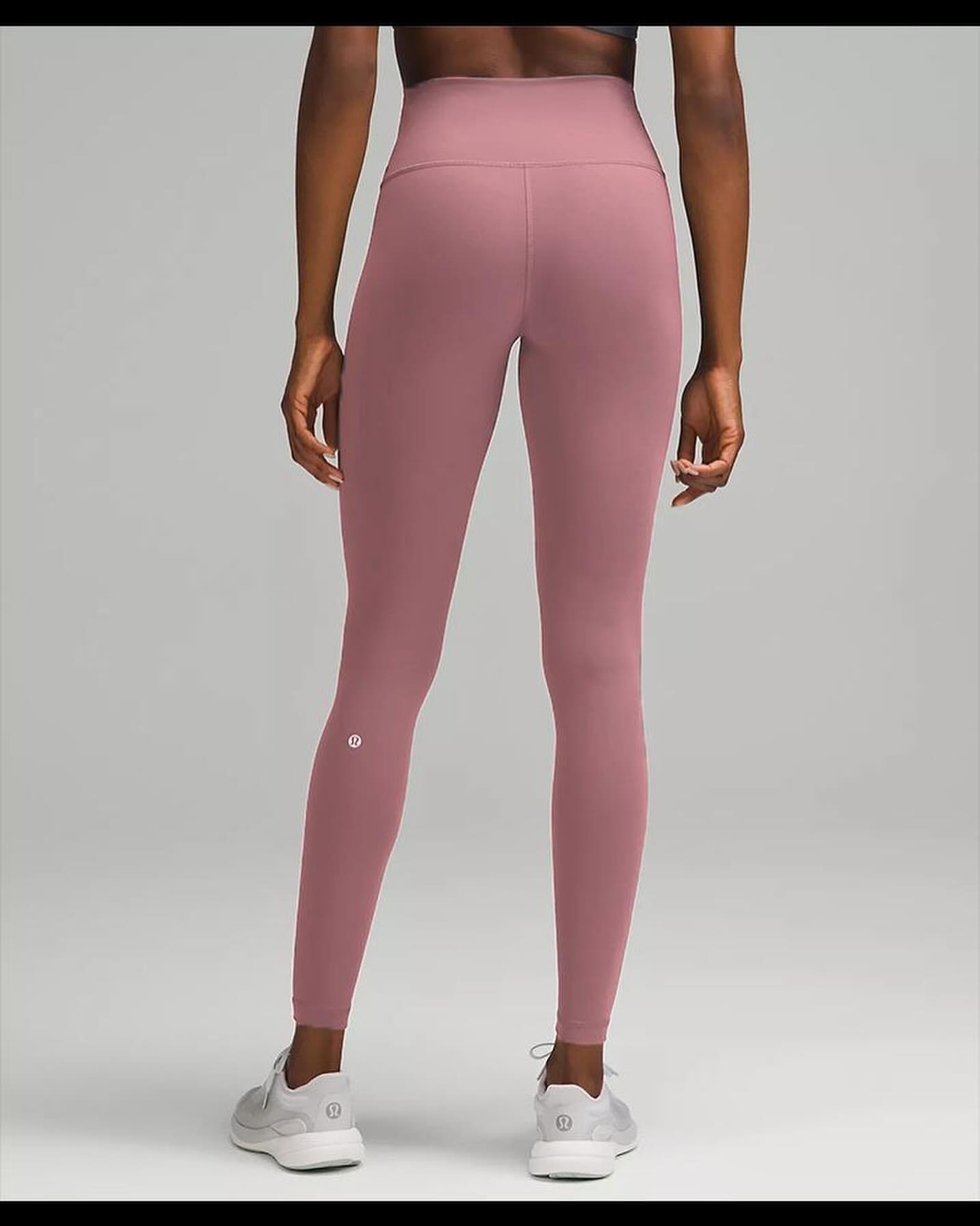 لگ اسلیم افکت Lululemon