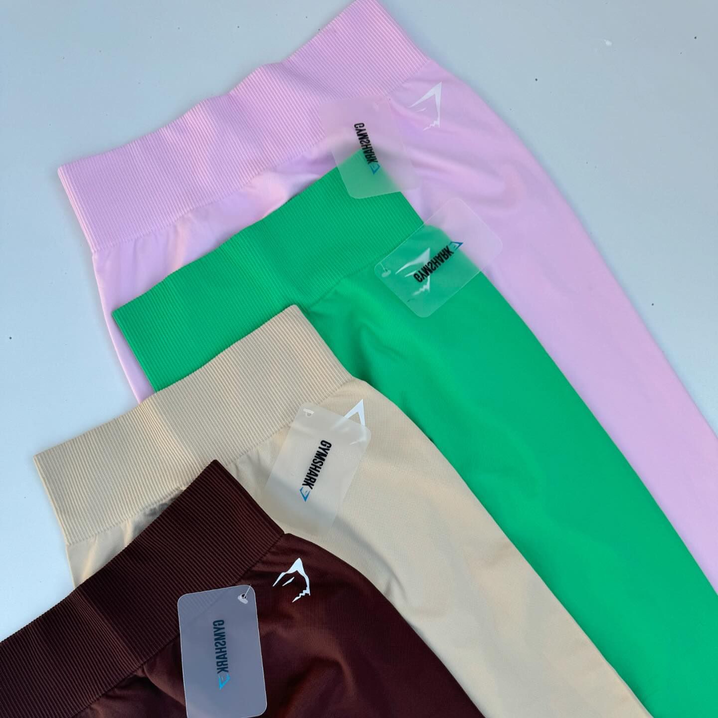 لگ سیملس Gymshark
