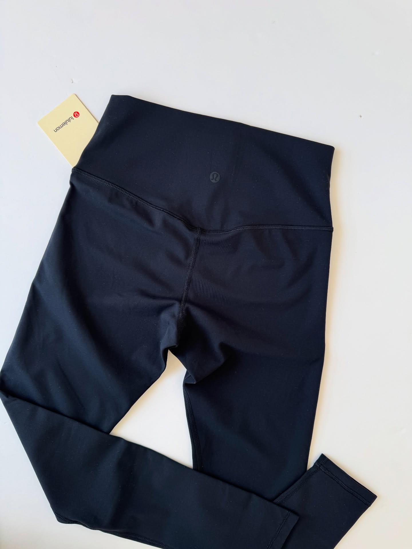 لگ پریمیوم Lululemon