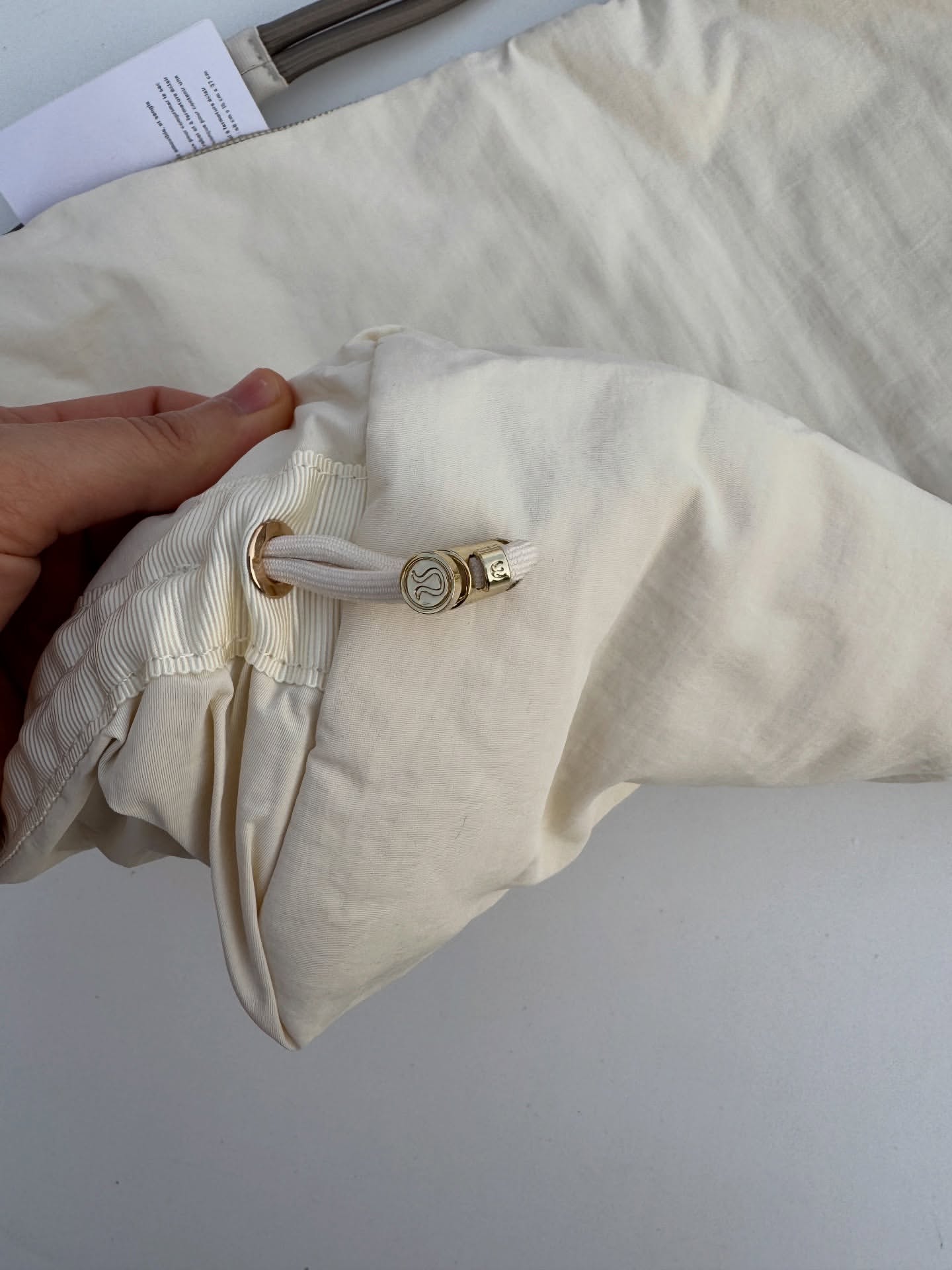 کراس بادی کانورتیبل Lululemon