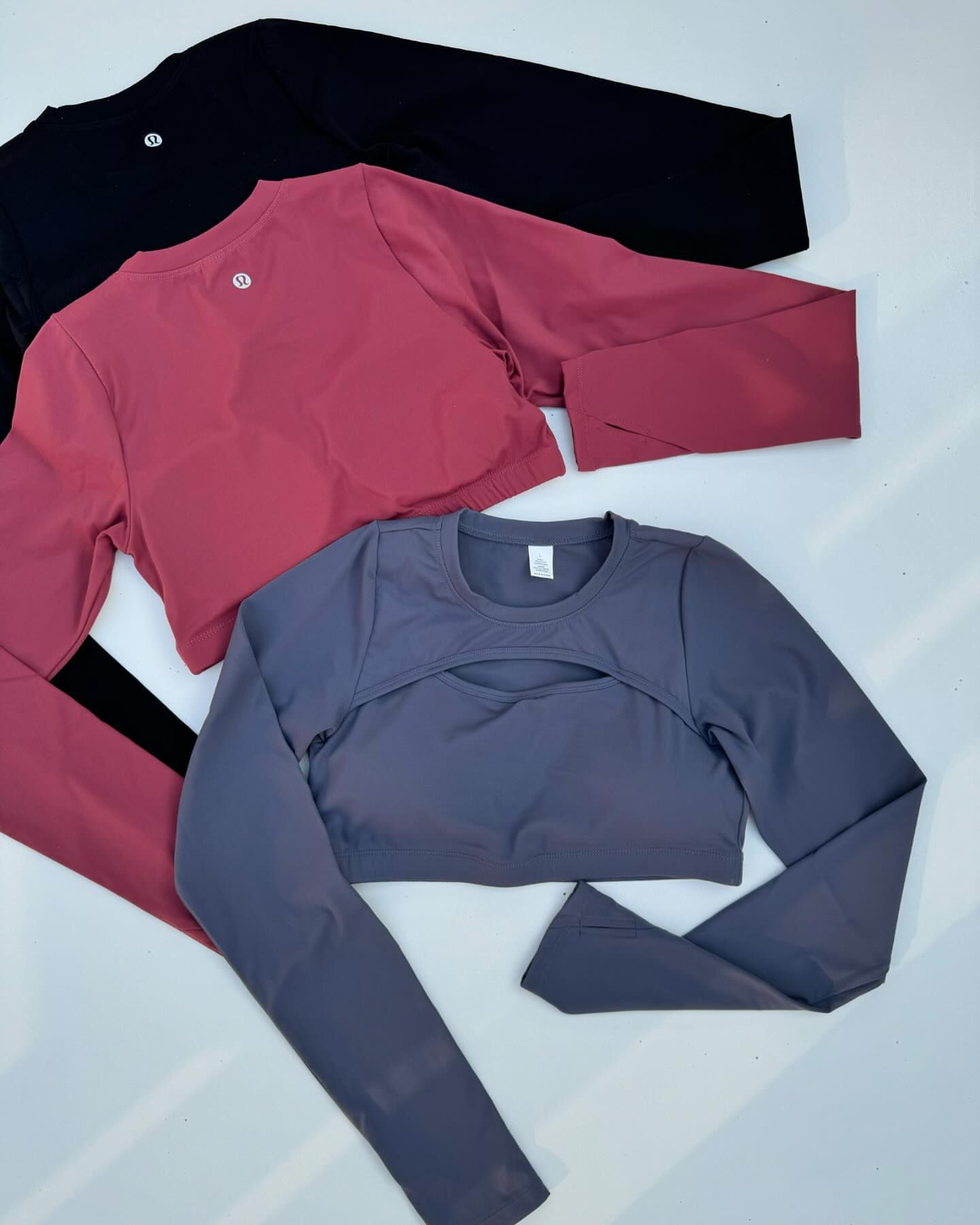 کراپ آستین فینگردار Lululemon