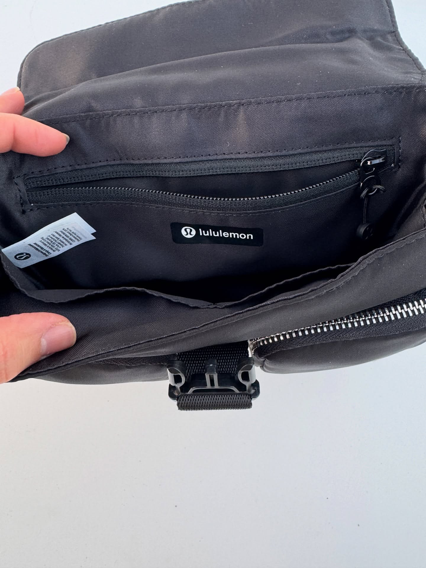 کیف دوشی مولتی پاکت Lululemon