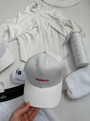 کلاه بال کپ Wordmark Lululemon