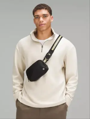 بلت بگ وردمارک Lululemon