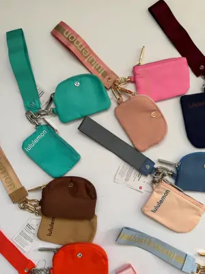 جاکارتی دوتکه وردمارک Lululemon