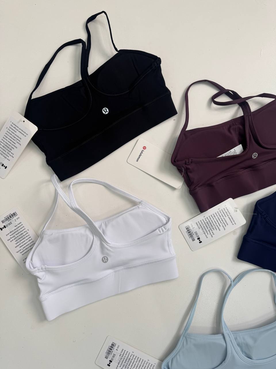 نیم‌تنه بندی Lululemon Align