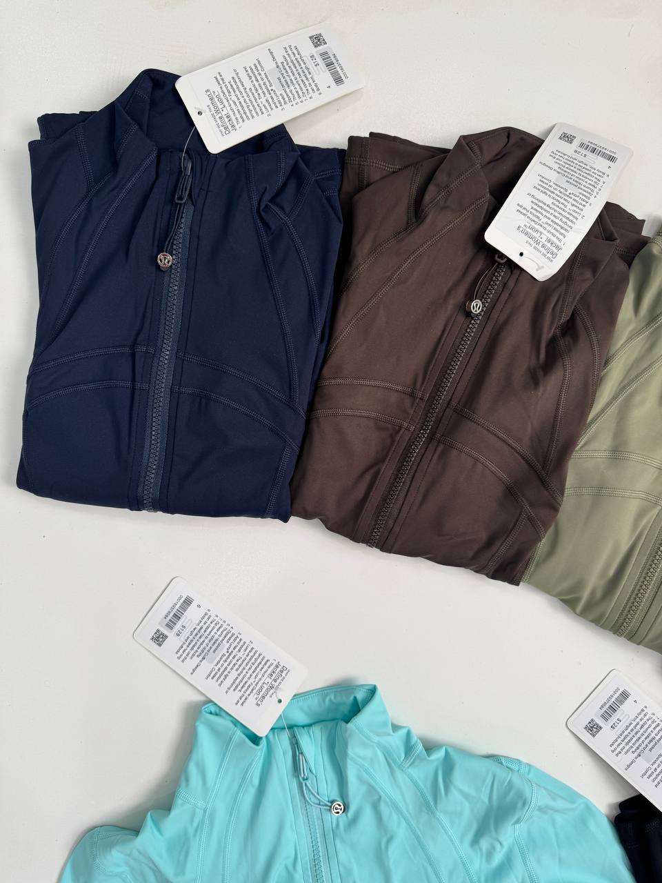 دیفاین جکت لون Lululemon